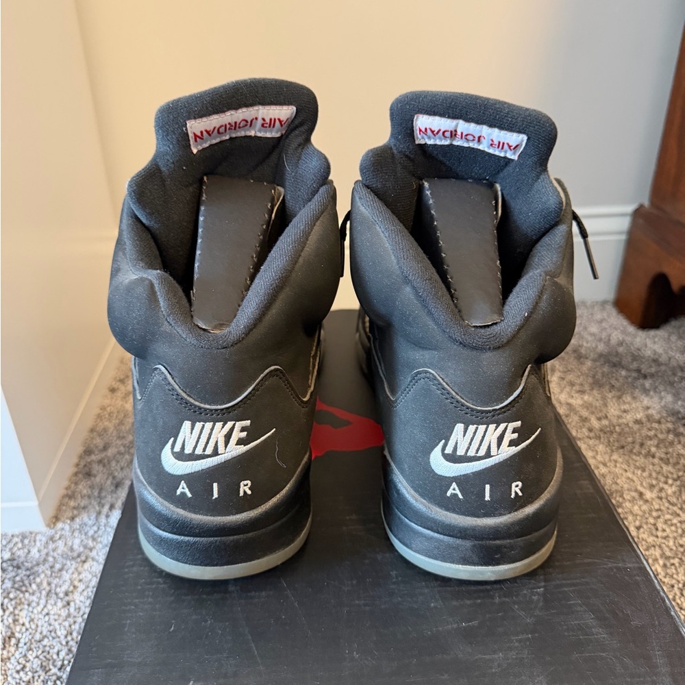 Jordan Retro 5 - Metallic - Picture 5 of 7